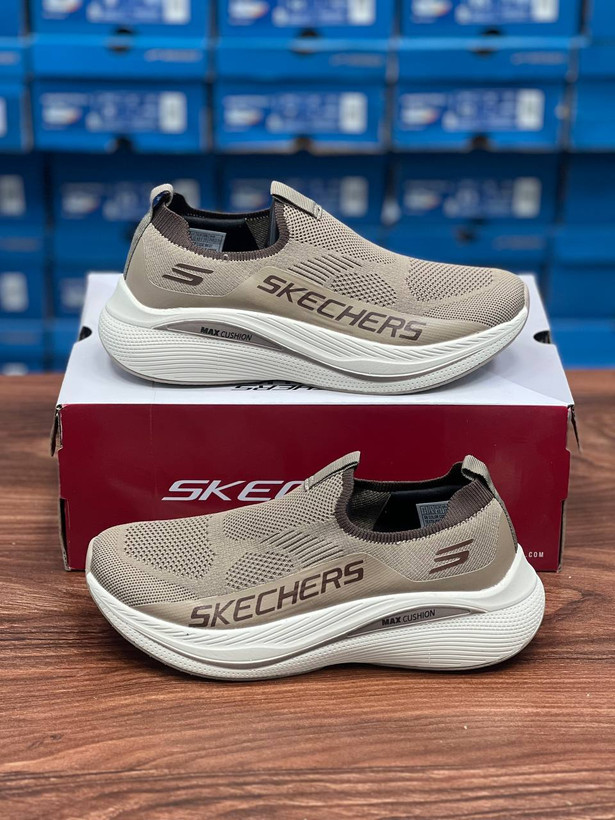 کتونی اسکیچرز مدل Skechers Max Cushioning