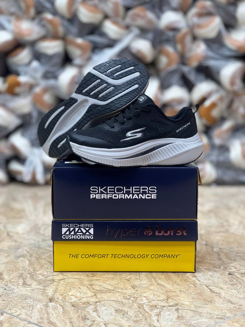 کتونی اسکیچرز مدل Skechers Arch Fit Max Cushioning