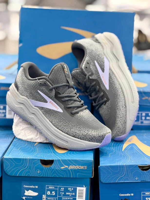 کتونی  بروکس مدل گاست مکس ۲ | Brooks Ghost Max 2 | سایز ۴۰تا۴۵ | ساخت ویتنام | کیفیت مستر