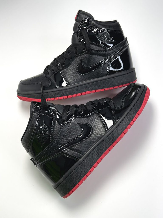 کتونی نایک مدل ایر جردن وان ریترو | Nike Air Jordan 1 Retro High SP Gina | سایز ۴۰تا۴۵ | ساخت ویتنام | کیفیت مستر