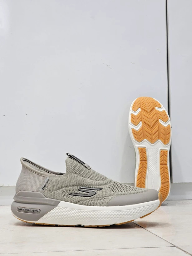 کتونی اسکیچرز مدل اسلیپ اینز | Skechers Slip-Ins | سایز ۴۰تا۴۵ | ساخت ویتنام | کیفیت مستر