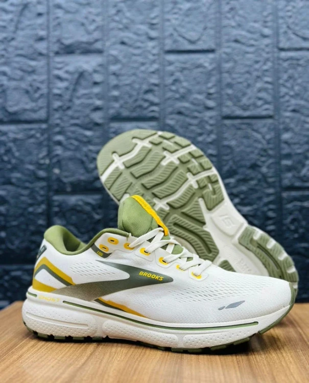کتونی بروکس مدل گوست ۱۵ |  Brooks Ghost 15 | سایز 36تا۴۵ | ساخت ویتنام | کیفیت مستر