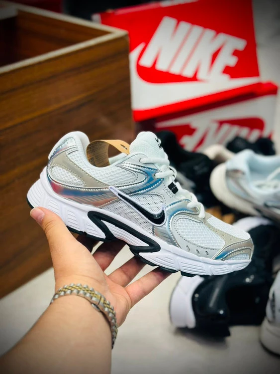 کتونی نایکی مدل وی‌ فایو آر‌ان‌آر | Nike V5 RNR | سایز ۳۷تا45 | ساخت ویتنام | کیفیت مستر