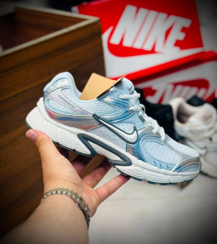 کتونی نایکی مدل وی فایو آرانآر | Nike V5 RNR | سایز ۳۷تا45 | ساخت ویتنام | کیفیت مستر