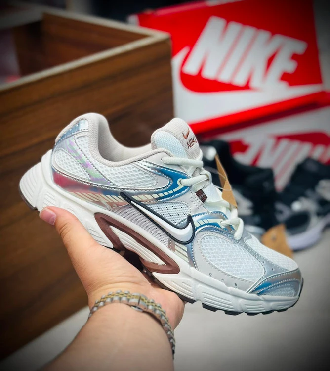 کتونی نایکی مدل وی‌ فایو آر‌ان‌آر | Nike V5 RNR | سایز ۳۷تا45 | ساخت ویتنام | کیفیت مستر