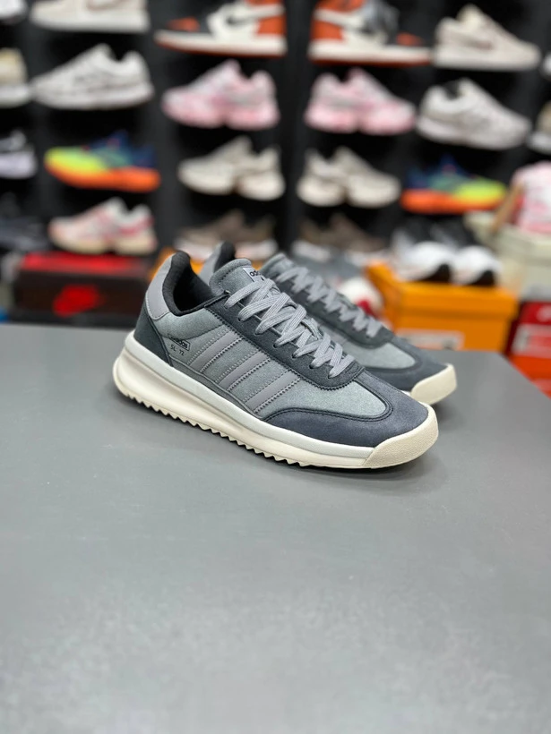 کتونی ادیداس مدل اس ال ۷۲ آر اس | Adidas SL 72 RS | سایز ۴۰تا۴۵ | ساخت ویتنام | کیفیت مستر