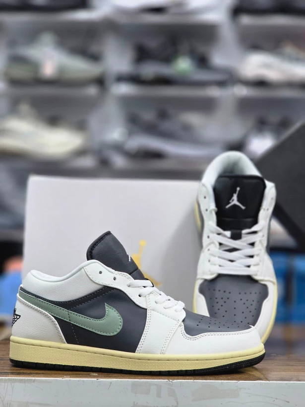 کتونی نایکی مدل ایر جردن وان لو  | Nike Air Jordan 1 Low | سایز ۴۰تا۴۵ | ساخت ویتنام | کیفیت مستر