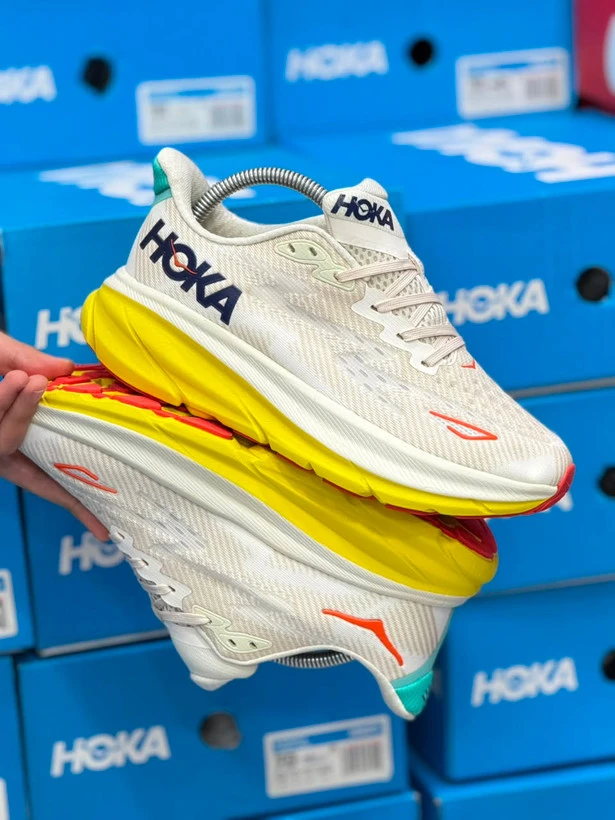 کتونی هوکا مدل کلیفتون ۹ | Hoka Clifton 9 | سایز ۴۰تا۴۵ | ساخت ویتنام | کیفیت مستر