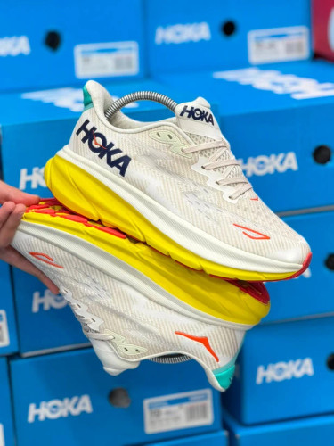 کتونی هوکا مدل کلیفتون ۹ | Hoka Clifton 9 | سایز ۴۰تا۴۵ | ساخت ویتنام | کیفیت مستر