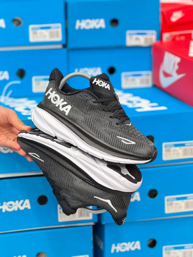 کتونی هوکا مدل کلیفتون ۹ | Hoka Clifton 9 | سایز ۴۰تا۴۵ | ساخت ویتنام | کیفیت مستر