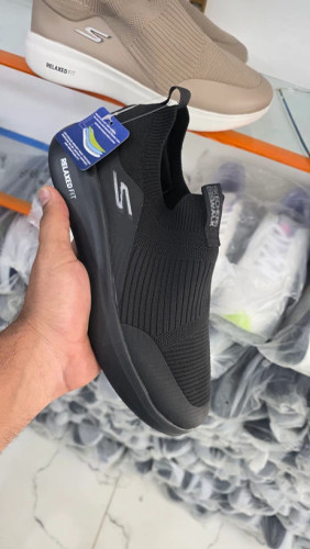 کتونی اسکیچرز مدل اسلیپ اینز بدون بند | Skechers Slip-Ins | سایز 40تا۴۵ | ساخت ویتنام
