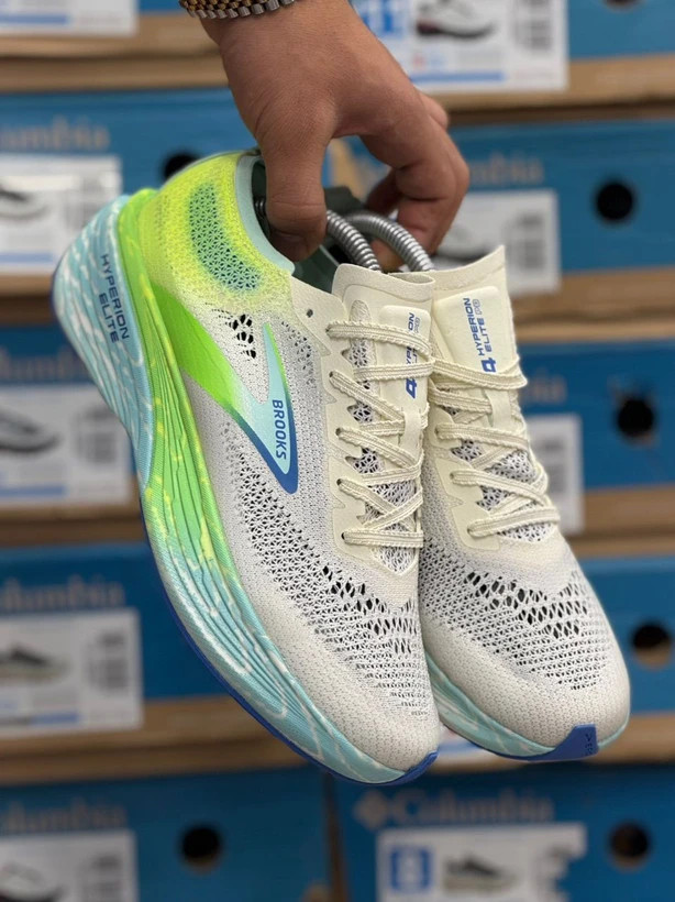 کتونی بروکس مدل بروکس هایپریون الیت ۴ | Brooks Hyperion Elite 4 | سایز ۴۰تا۴۵ | ساخت ویتنام | کیفیت مستر