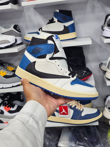 کتونی نایکی مدل ایر جردن 1 | Nike Air Jordan 1 | سایز ۴۰تا۴۵ | ساخت ویتنام