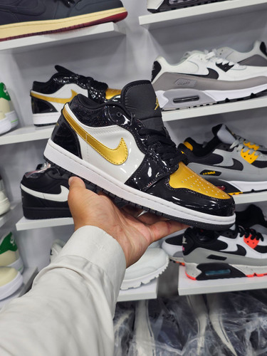 کتونی نایک | Nike Air Jordan 1 | سایز ۴۰تا۴۵ | ساخت ویتنام