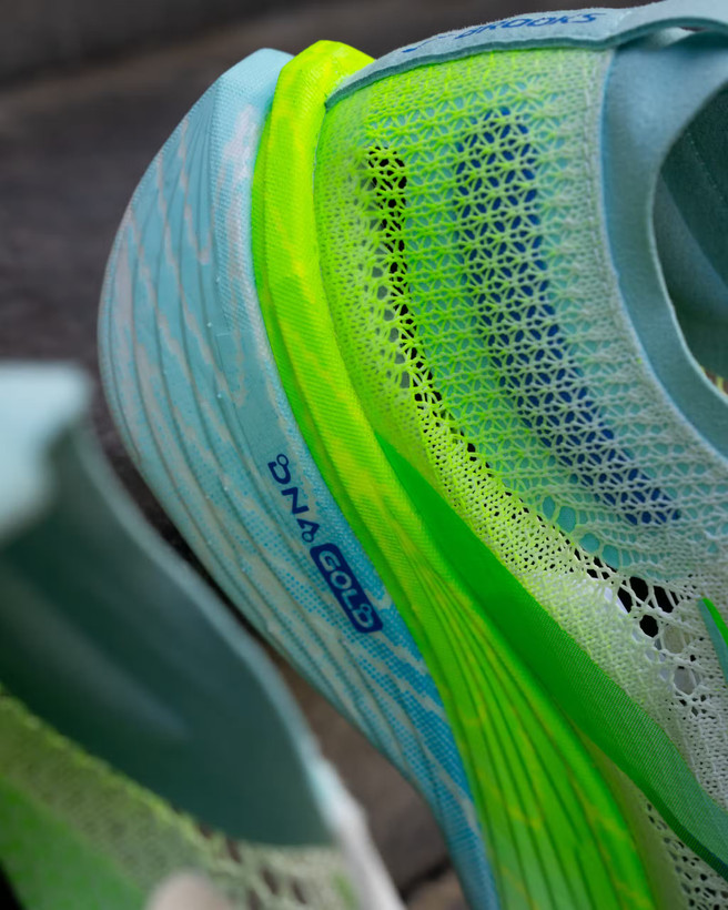 کتونی بروکس مدل بروکس هایپریون الیت ۴ | Brooks Hyperion Elite 4 | سایز ۴۰تا۴۵ | ساخت ویتنام | کیفیت مستر
