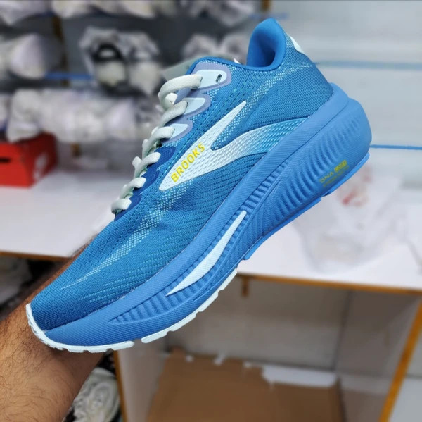 کتونی بروکس مدل بروکس گاست ۱۷ | Brooks Ghost 17 | سایز۴۰تا۴۵ | ساخت ویتنام | کیفیت مستر