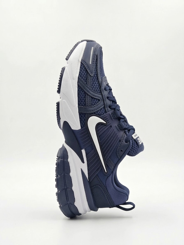 کتونی نایکی مدل ویتوکی ران | Nike V2K Run | سایز ۳۷تا۴۵ | ساخت ویتنام | کیفیت مستر
