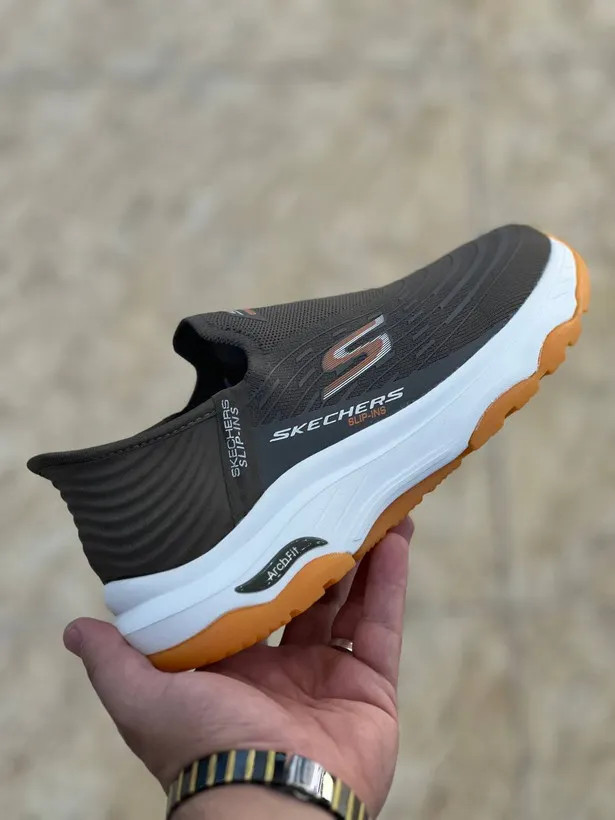 کتونی اسکیچرز مدل اسلیپ اینز گوواک آرچفیت | Skechers Slip-ins Go Walk Arch Fit | سایز ۴۰تا۴۵ | ساخت ویتنام | کیفیت مستر