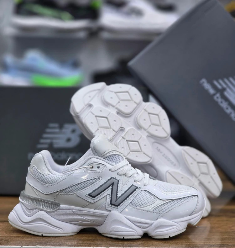 کتونی نیوبالانس مدل ۹۰۶۰ | New Balance 9060 | سایز ۴۰تا۴۵ | کیفیت مستر | ساخت ویتنام