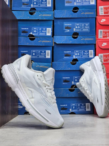 کتونی بروکس مدل آدرنالین جیتیاس ۲۳ | Brooks Adrenaline GTS 23 | سایز ۴۰تا۴۵ | ساخت ویتنام | کیفیت مستر