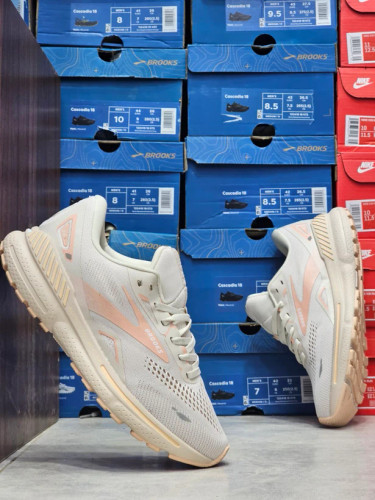 کتونی بروکس مدل آدرنالین جیتیاس ۲۳ | Brooks Adrenaline GTS 23 | سایز ۴۰تا۴۵ | ساخت ویتنام | کیفیت مستر