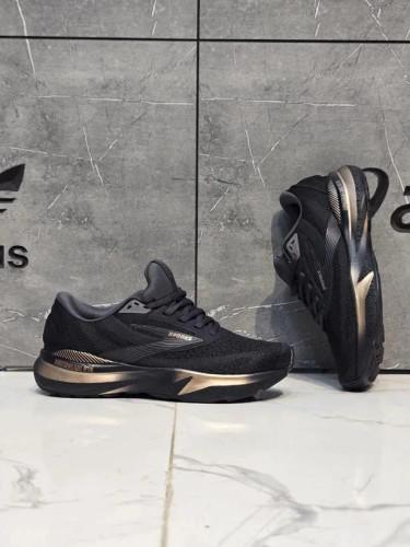 کتونی بروکس مدل آدرنالین جیتیاس ۲۴ | Brooks Adrenaline GTS 24 | سایز ۴۰تا۴۵ | ساخت ویتنام | کیفیت مستر