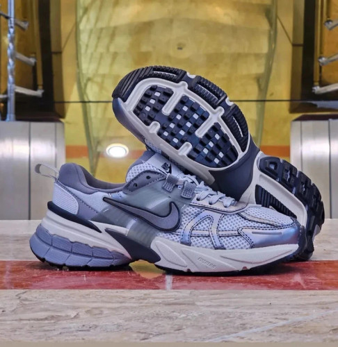 کتونی نایکی مدل ویتوکی ران | Nike V2K Run | سایز ۳۷تا۴۵ | ساخت ویتنام | کیفیت مستر