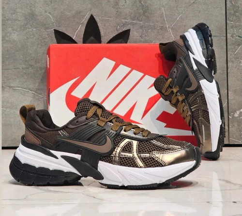 کتونی نایکی مدل ویتوکی ران | Nike V2K Run | سایز ۳۷تا۴۵ | ساخت ویتنام | کیفیت مستر