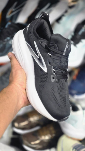 کتونی بروکس مدل بروکس گلیسیرین ۲۲ | Brooks Glycerin 22 | سایز ۴۰تا۴۵ | ساخت ویتنام | کیفیت مستر