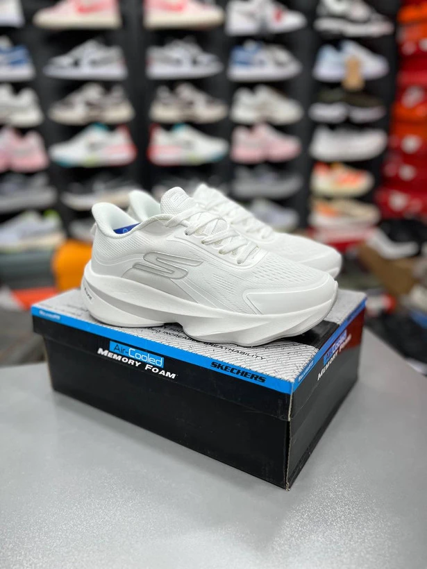 کتونی اسکیچرز مدل هایپر برست کربن | Skechers Hyperburst Carbon | سایز ۳۷تا۴۰ | ساخت ویتنام | کیفیت مستر