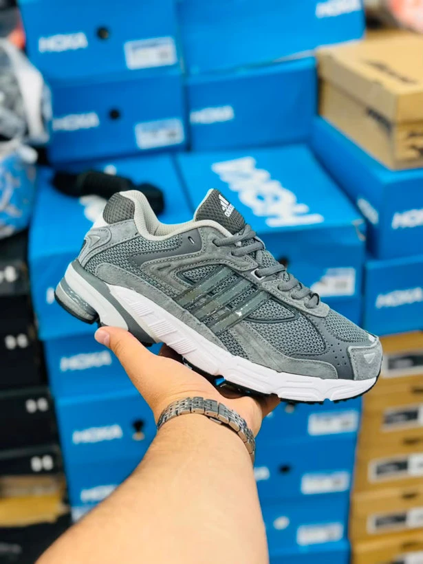 کتونی آدیداس مدل ریسپانس سی‌ال | Adidas Response CL | سایز ۴۰تا۴۵ | ساخت ویتنام | کیفیت مستر