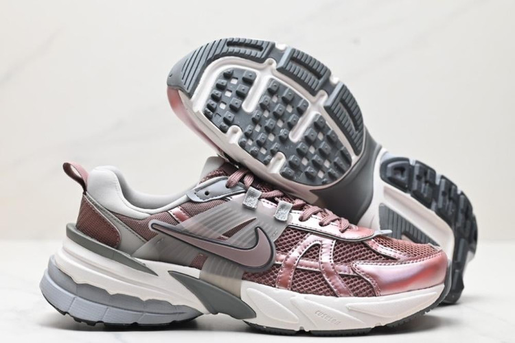 کتونی نایکی مدل ویتوکی ران | Nike V2K Run | سایز ۳۷تا۴۰ | ساخت ویتنام | کیفیت مستر