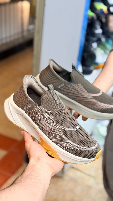کتونی اسکیچرز مدل اسلیپ اینز | Skechers Slip-Ins | سایز 40تا۴۵ | ساخت ویتنام | کیفیت مستر
