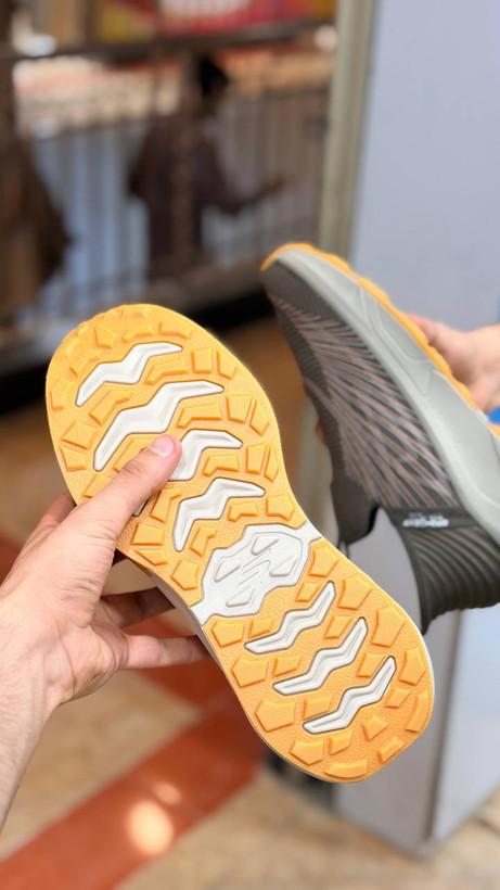 کتونی اسکیچرز مدل اسلیپ اینز | Skechers Slip-Ins | سایز 40تا۴۵ | ساخت ویتنام | کیفیت مستر