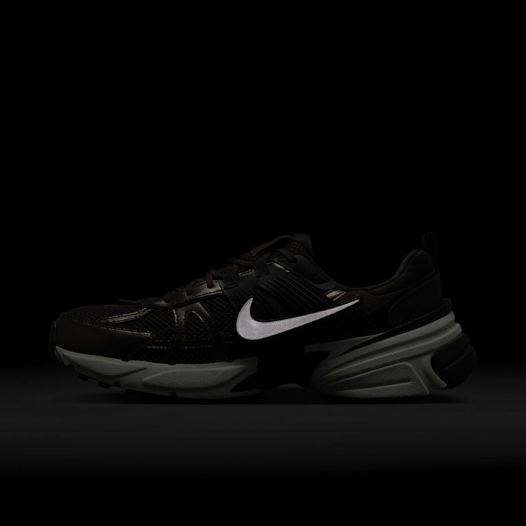 کتونی نایکی مدل ویتوکی ران | Nike V2K Run | سایز ۴۰تا۴۵ | ساخت ویتنام | کیفیت مستر