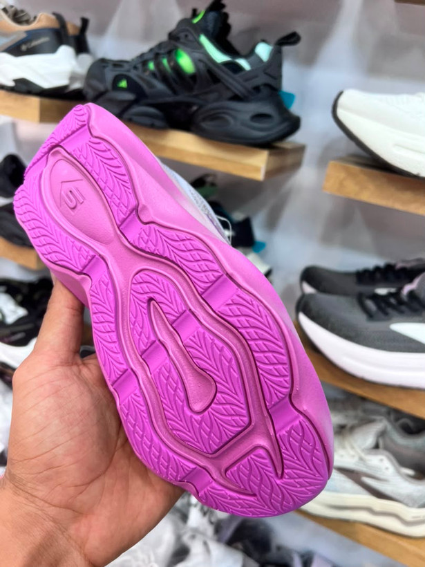 کتونی اسکیچرز مدل هایپربرست کربن | Skechers Hyperburst Carbon | سایز ۳۷تا۴۰ | ساخت ویتنام | کیفیت مستر
