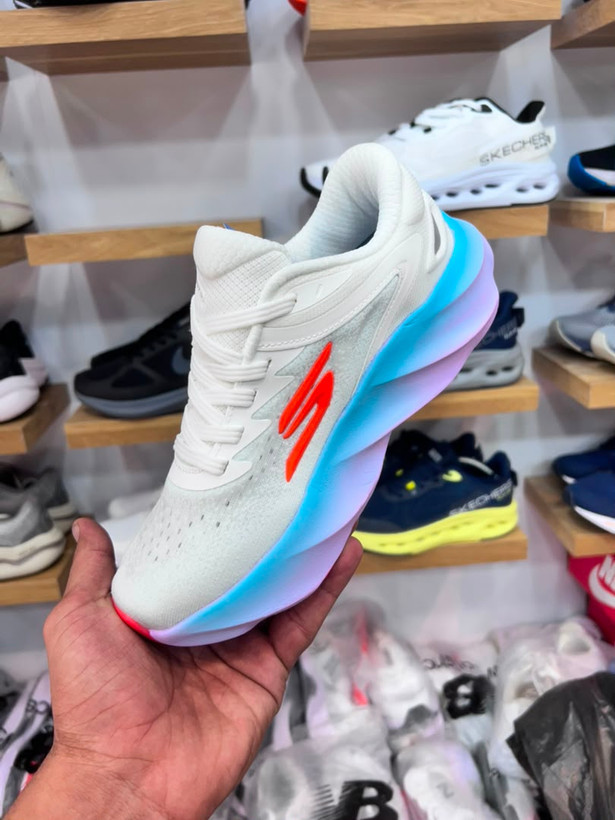 کتونی اسکیچرز مدل هایپربرست کربن | Skechers Hyperburst Carbon | سایز ۳۷تا۴۰ | ساخت ویتنام | کیفیت مستر