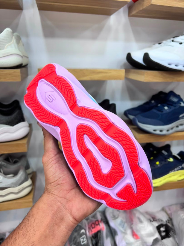 کتونی اسکیچرز مدل هایپربرست کربن | Skechers Hyperburst Carbon | سایز ۳۷تا۴۰ | ساخت ویتنام | کیفیت مستر
