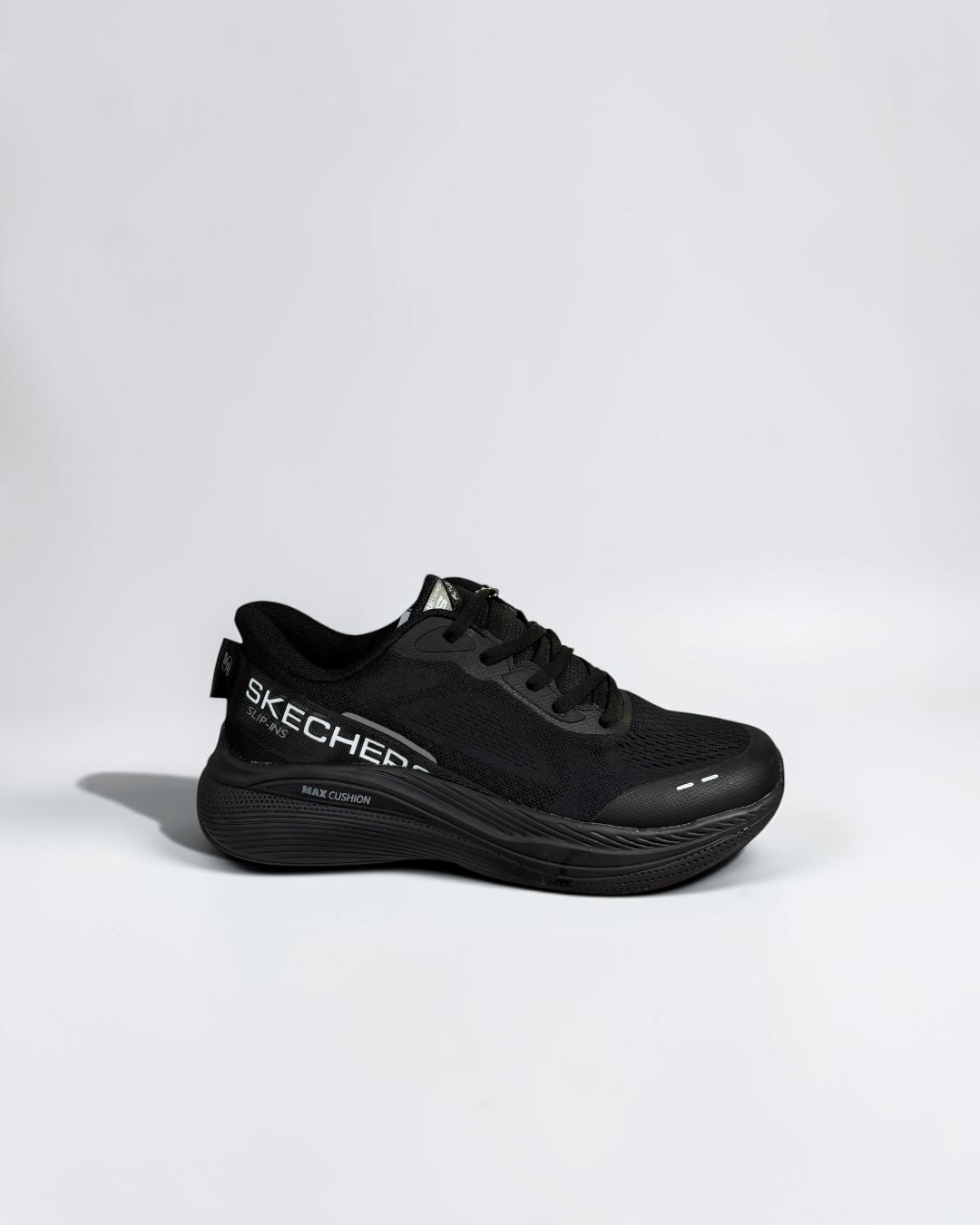 کتونی اسکیچرز مدل مکس کوشن ۲.۰ | Skechers Max Cushion 2.0 | سایز 43 | ساخت ویتنام | کیفیت مستر