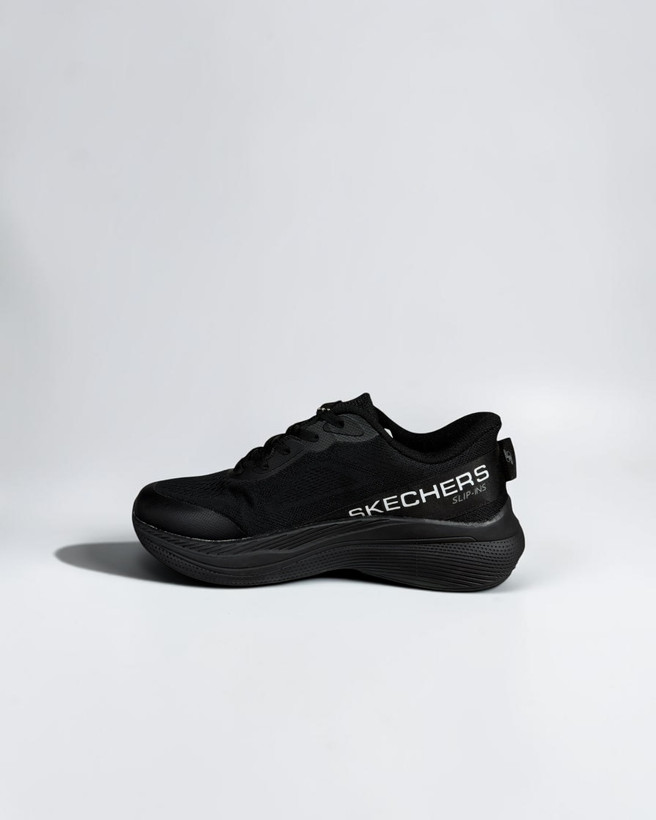 کتونی اسکیچرز مدل مکس کوشن ۲.۰ | Skechers Max Cushion 2.0 | سایز 43 | ساخت ویتنام | کیفیت مستر