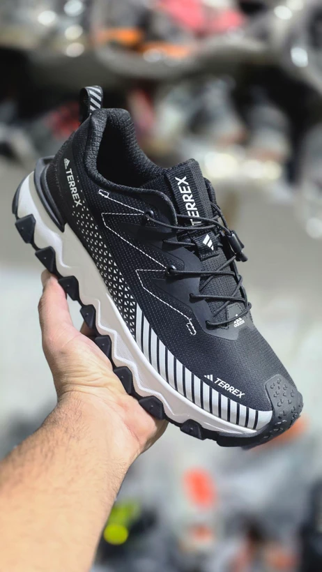 کتونی آدیداس | Adidas Terrex GORE-TEX | سایز42  | ساخت ویتنام