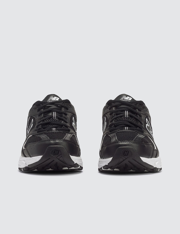 کتونی نیوبالانس مدل ۵۳۰ | New Balance 530 | سایز ۴۲ | ساخت ویتنام | کیفیت مستر
