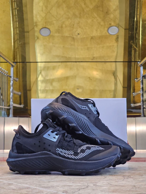 کتونی ساکونی مدل اندورفین ریفت | Saucony Endorphin Rift | سایز ۴۰تا۴۵ | ساخت ویتنام | کیفیت مستر