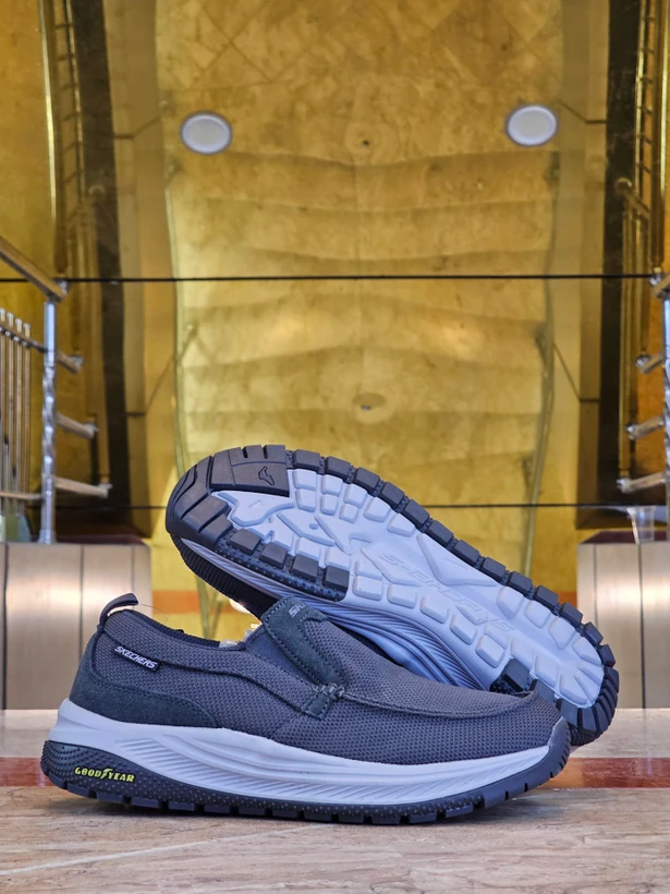 کتونی اسکیچرز مدل اسلیپ اینز | Skechers Slip-Ins | سایز 40تا۴۵ | ساخت ویتنام | کیفیت مستر
