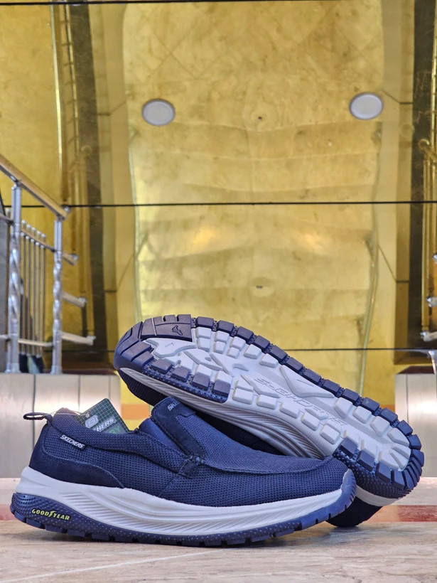کتونی اسکیچرز مدل اسلیپ اینز | Skechers Slip-Ins | سایز 40تا۴۵ | ساخت ویتنام | کیفیت مستر
