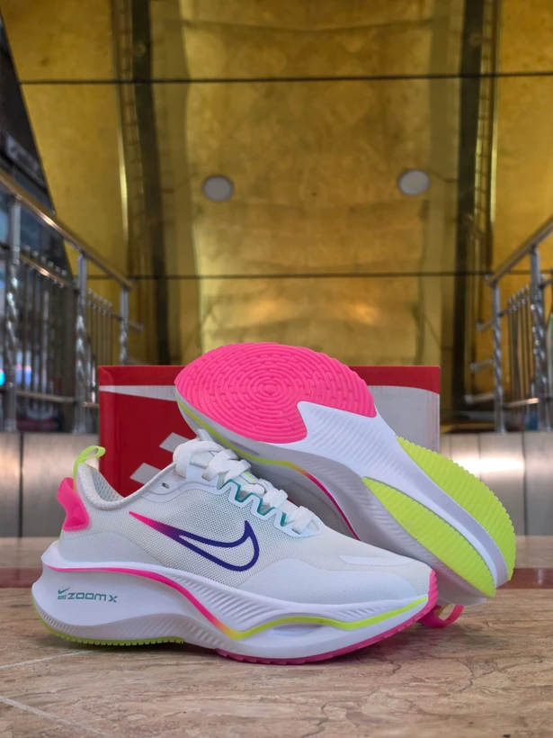 کتونی نایکی مدل زوم ایکس اینویسیبل ۳ | Nike ZoomX Invicible 3 | سایز 3۷تا۴۰ | ساخت ویتنام | کیفیت مستر
