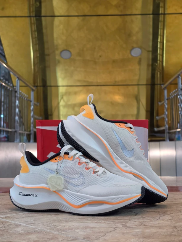 کتونی نایکی مدل زوم ایکس اینویسیبل ۳ | Nike ZoomX Invicible 3 | سایز 3۷تا۴۰ | ساخت ویتنام | کیفیت مستر
