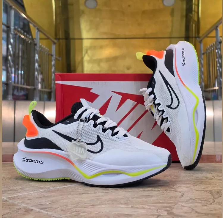 کتونی نایکی مدل زوم ایکس اینویسیبل ۳ | Nike ZoomX Invicible 3 | سایز ۴۰تا۴۵ | ساخت ویتنام | کیفیت مستر